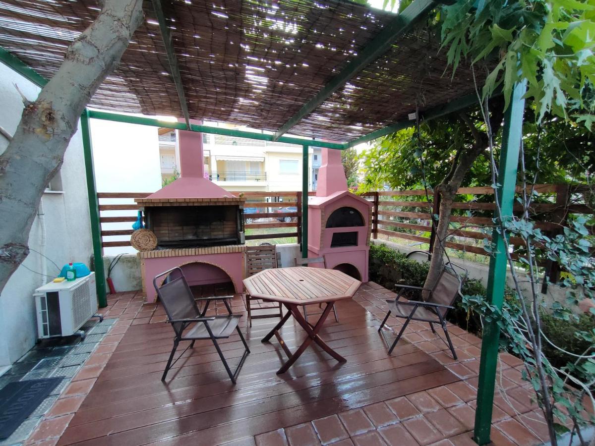 Serenity And Relaxing Studio Kalamata Bagian luar foto