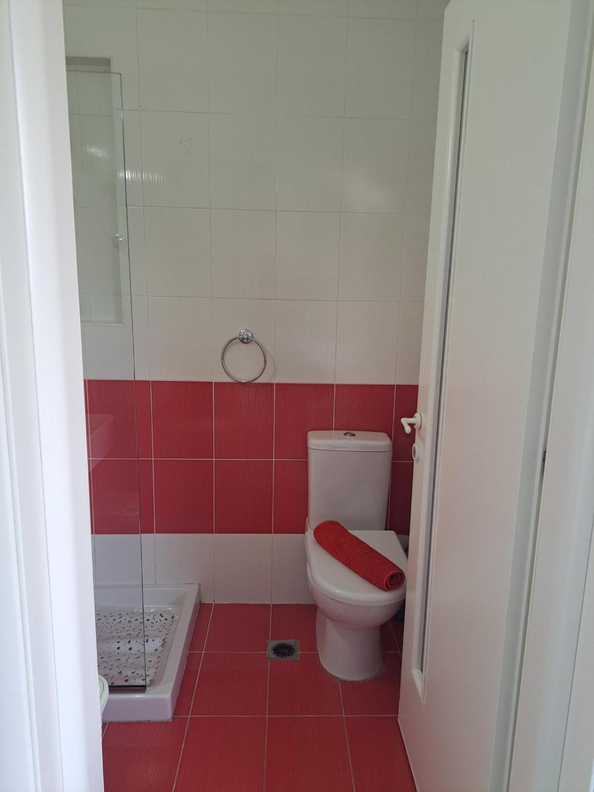 Serenity And Relaxing Studio Kalamata Bagian luar foto